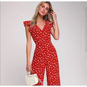 Lulu's Womens Floral Jumpsuit Cropped Lined V Neck Ruffle Sleeve Red Small